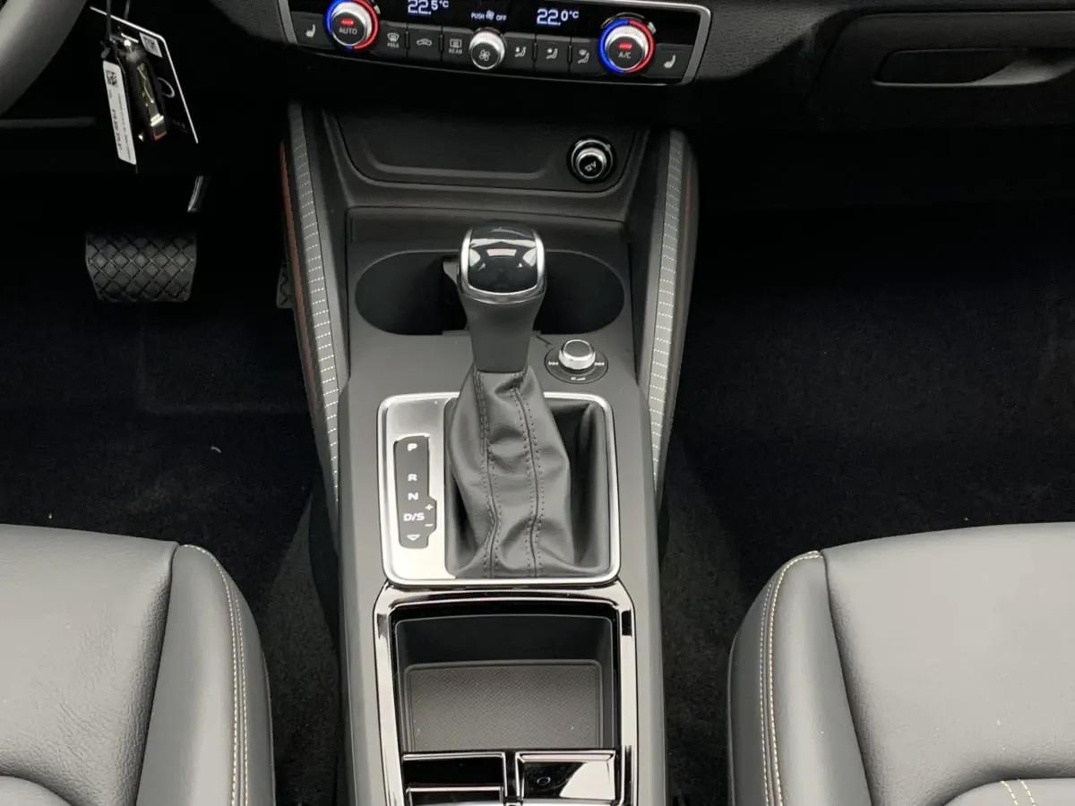 Audi Q2 Lille vue 5 Audi Q2 en leasing sans apport à Lille — vue 5