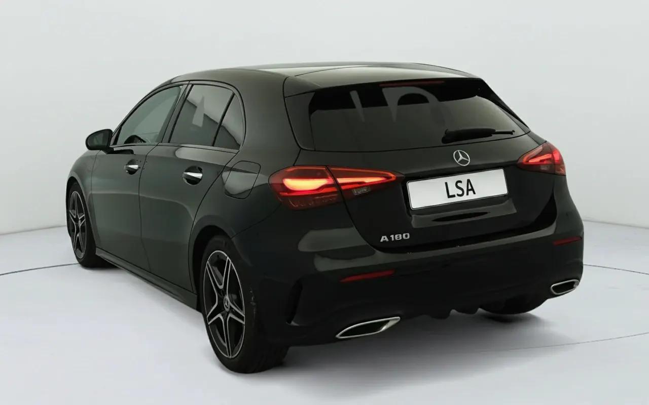 Mercedes-Benz Classe A Lille vue 3 Mercedes-Benz Classe A en leasing sans apport à Lille — vue 3