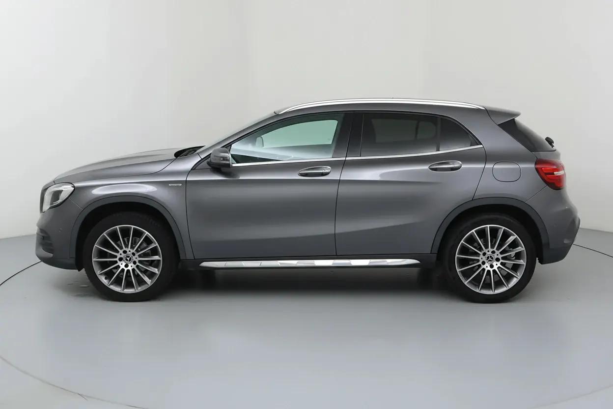 Mercedes-Benz GLA Lille vue 2 Mercedes-Benz GLA en leasing sans apport à Lille — vue 2