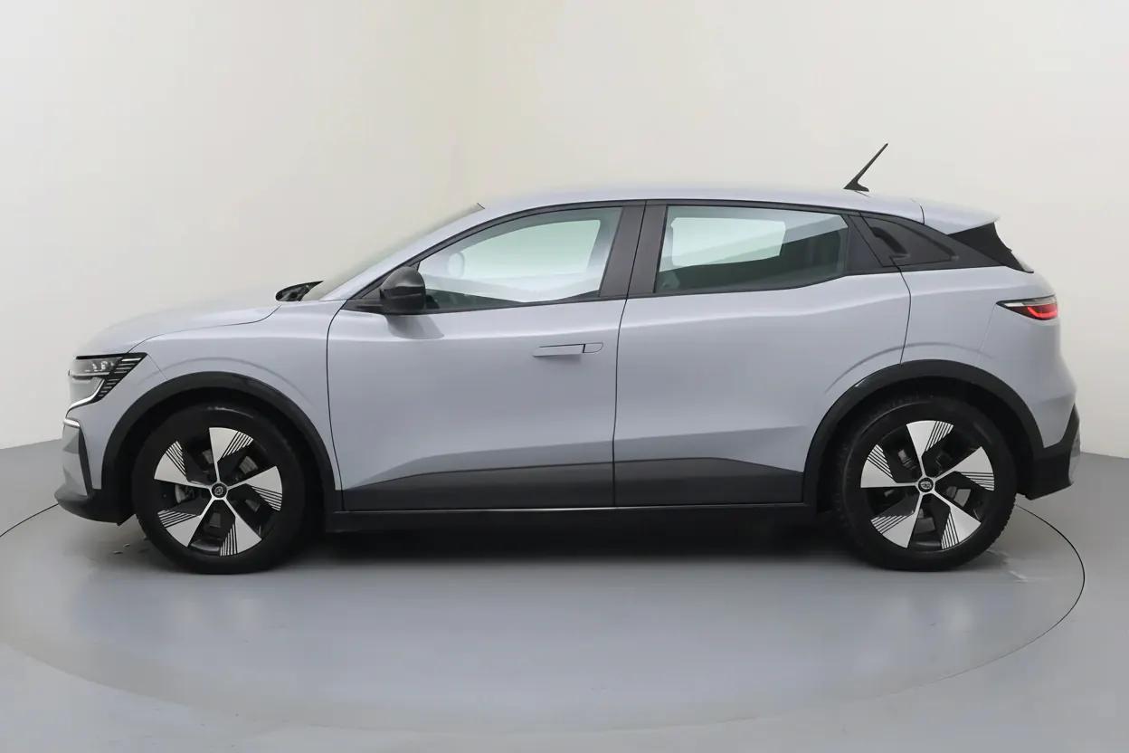 Renault Mégane E-Tech Lille vue 2 Renault Mégane E-Tech en leasing sans apport à Lille — vue 2