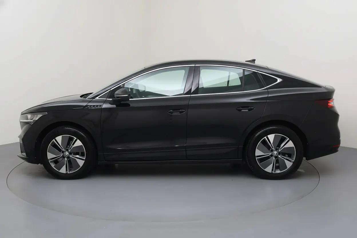 Skoda Enyaq Coupé Lille vue 2 Skoda Enyaq Coupé en leasing sans apport à Lille — vue 2