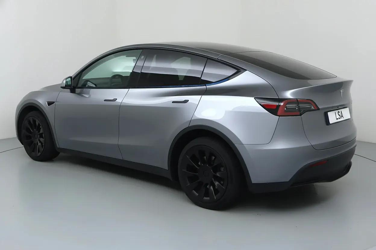 Tesla Lille — Tesla Center et Service à Lille Tesla Center et Service à Lille — Tesla Lille
