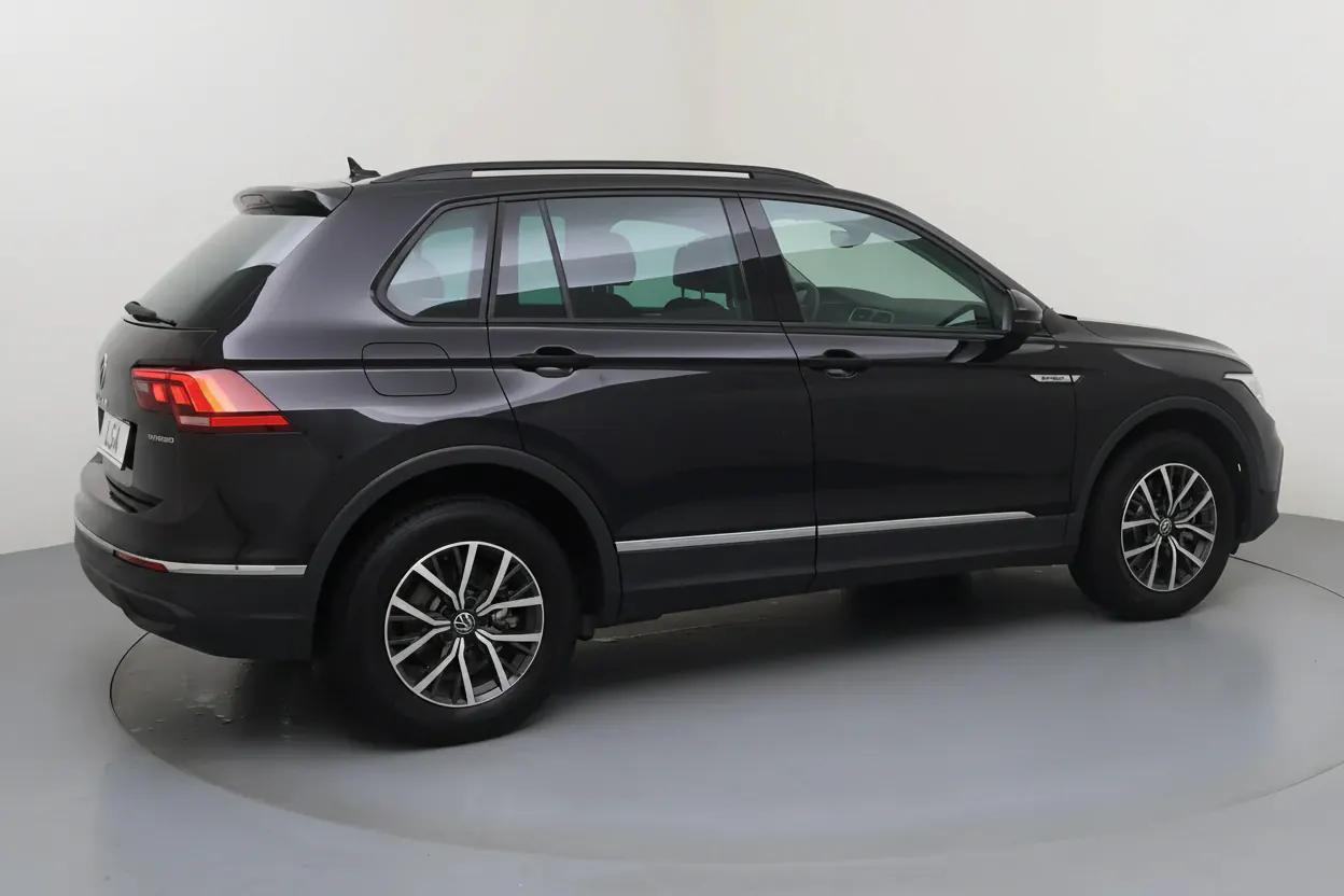 Volkswagen Tiguan Lille vue 3 Volkswagen Tiguan en leasing sans apport à Lille — vue 3